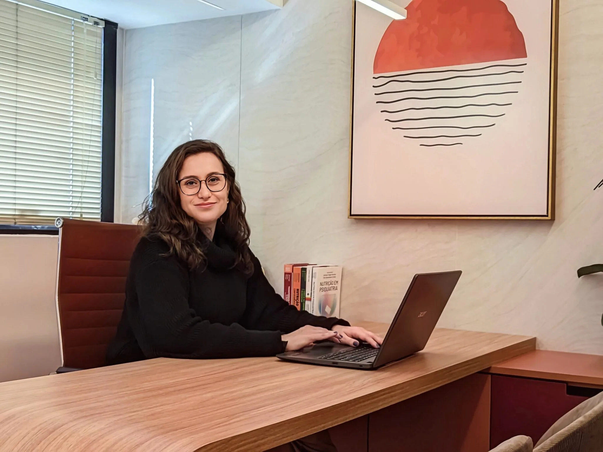 Karoline Taques - Nutricionista Especializada